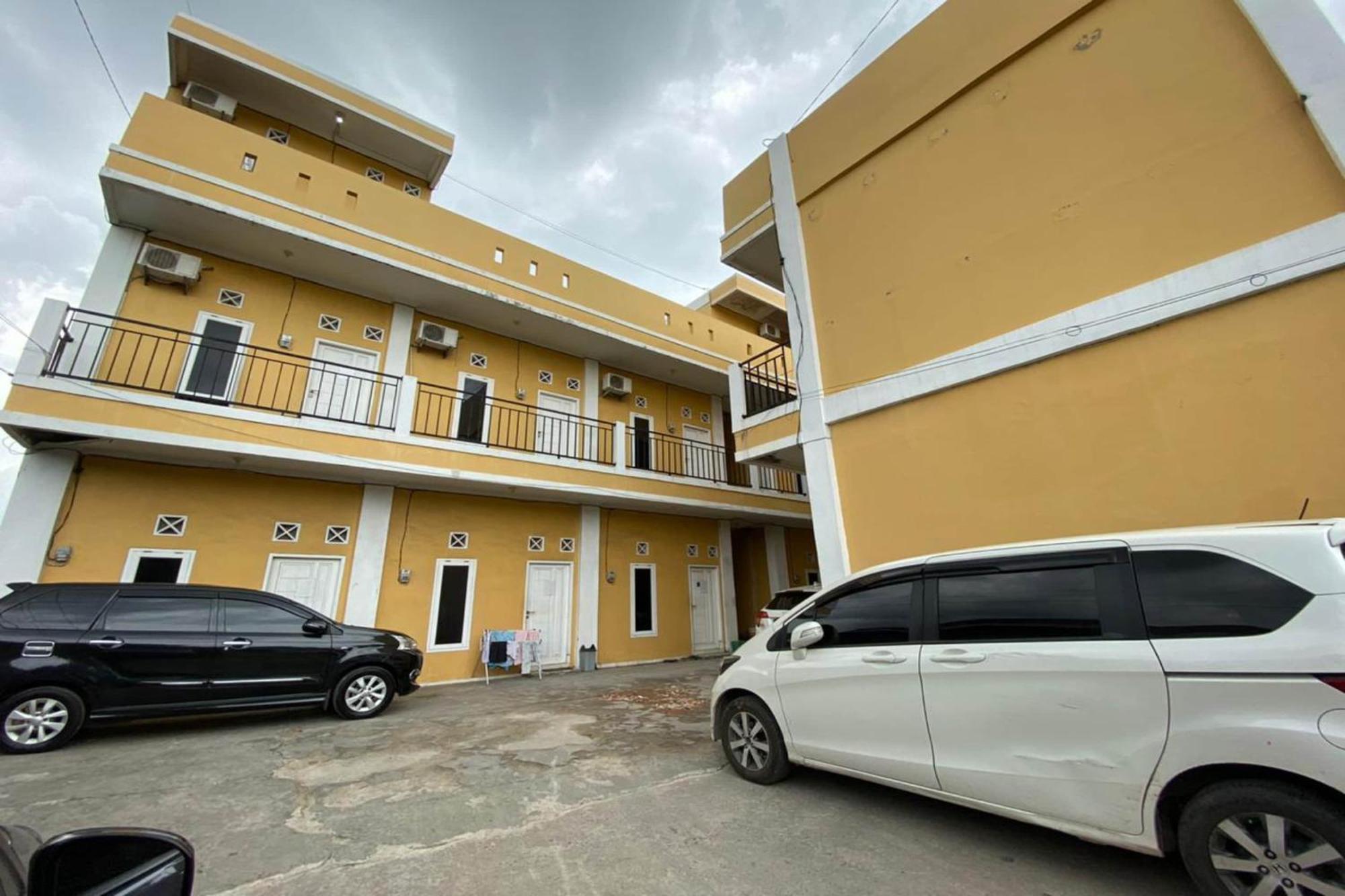 Hotel OYO 2605 Afny Kost 1 Palembang Zewnętrze zdjęcie